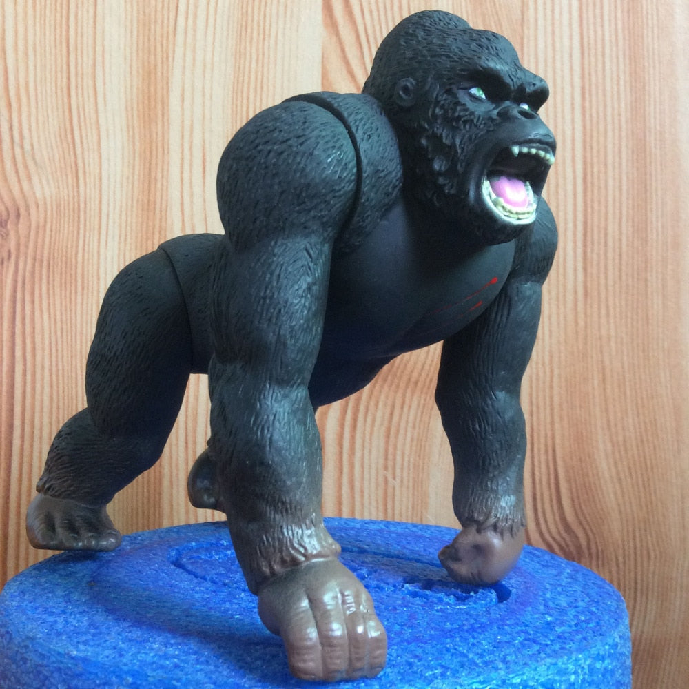 1pcs 18cm King Kong Skull Island Action Gorilla PVC figure toy